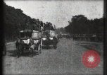 Image Champs Elysees Paris France, 1900, de la seconde 13 séquences d'archives historiques vidéo 65675040580