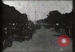 Image Champs Elysees Paris France, 1900, de la seconde 51 séquences d'archives historiques vidéo 65675040580