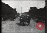 Image Champs Elysees Paris France, 1900, de la seconde 62 séquences d'archives historiques vidéo 65675040580