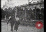 Standbild Palast von Strom Paris Frankreich, 1900, aus Sekunde 46 historischem Filmmaterial Videoclip 65675040581