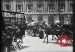 Standbild Place de l'Opera Paris Frankreich, 1900, aus Sekunde 33 historischem Filmmaterial Videoclip 65675040583