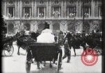 Standbild Place de l'Opera Paris Frankreich, 1900, aus Sekunde 37 historischem Filmmaterial Videoclip 65675040583