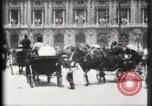 Standbild Place de l'Opera Paris Frankreich, 1900, aus Sekunde 40 historischem Filmmaterial Videoclip 65675040583