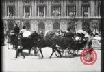 Standbild Place de l'Opera Paris Frankreich, 1900, aus Sekunde 41 historischem Filmmaterial Videoclip 65675040583