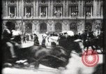 Standbild Place de l'Opera Paris Frankreich, 1900, aus Sekunde 45 historischem Filmmaterial Videoclip 65675040583