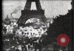 Immagine di Torre Eiffel Parigi Francia, 1900, secondo 5 filmato di repertorio 65675040586