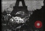 Immagine di Torre Eiffel Parigi Francia, 1900, secondo 12 filmato di repertorio 65675040586