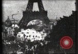 Immagine di Torre Eiffel Parigi Francia, 1900, secondo 19 filmato di repertorio 65675040586