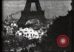 Immagine di Torre Eiffel Parigi Francia, 1900, secondo 40 filmato di repertorio 65675040586