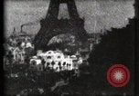 Immagine di Torre Eiffel Parigi Francia, 1900, secondo 44 filmato di repertorio 65675040586