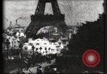 Immagine di Torre Eiffel Parigi Francia, 1900, secondo 62 filmato di repertorio 65675040586