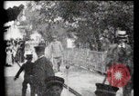 Immagine di Passerella mobile Parigi Francia, 1900, secondo 8 filmato di repertorio 65675040589