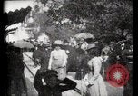 Immagine di Passerella mobile Parigi Francia, 1900, secondo 28 filmato di repertorio 65675040589