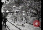 Immagine di Passerella mobile Parigi Francia, 1900, secondo 47 filmato di repertorio 65675040589