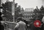 Immagine di Passerella mobile Parigi Francia, 1900, secondo 25 filmato di repertorio 65675040590
