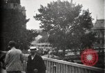Immagine di Passerella mobile Parigi Francia, 1900, secondo 28 filmato di repertorio 65675040590