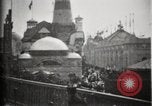 Immagine di Passerella mobile Parigi Francia, 1900, secondo 46 filmato di repertorio 65675040590