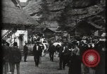 Immagine di Villaggio Svizzero Parigi Francia, 1900, secondo 7 filmato di repertorio 65675040591