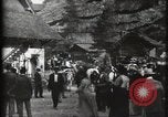 Immagine di Villaggio Svizzero Parigi Francia, 1900, secondo 8 filmato di repertorio 65675040591