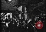 Immagine di Villaggio Svizzero Parigi Francia, 1900, secondo 20 filmato di repertorio 65675040591