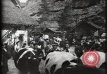 Immagine di Villaggio Svizzero Parigi Francia, 1900, secondo 25 filmato di repertorio 65675040591