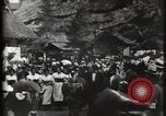 Immagine di Villaggio Svizzero Parigi Francia, 1900, secondo 39 filmato di repertorio 65675040591