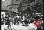 Immagine di Villaggio Svizzero Parigi Francia, 1900, secondo 47 filmato di repertorio 65675040591
