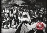 Immagine di Villaggio Svizzero Parigi Francia, 1900, secondo 61 filmato di repertorio 65675040591