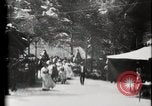 Immagine di Villaggio Svizzero Parigi Francia, 1900, secondo 5 filmato di repertorio 65675040592