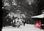 Immagine di Villaggio Svizzero Parigi Francia, 1900, secondo 8 filmato di repertorio 65675040592