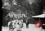 Immagine di Villaggio Svizzero Parigi Francia, 1900, secondo 15 filmato di repertorio 65675040592