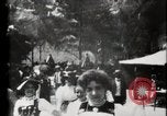 Immagine di Villaggio Svizzero Parigi Francia, 1900, secondo 31 filmato di repertorio 65675040592