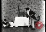 Immagine di Il misterioso Cafe United States USA, 1900, secondo 29 filmato di repertorio 65675040596