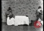 Immagine di Il misterioso Cafe United States USA, 1900, secondo 39 filmato di repertorio 65675040596