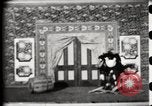 Immagine di Hooligan e mago United States USA, 1900, secondo 56 filmato di repertorio 65675040605