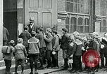 Standbild Ernährungszentren Deutschland, 1920, aus Sekunde 10 historischem Filmmaterial Videoclip 65675040644