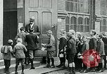 Standbild Ernährungszentren Deutschland, 1920, aus Sekunde 20 historischem Filmmaterial Videoclip 65675040644