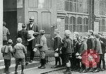 Standbild Ernährungszentren Deutschland, 1920, aus Sekunde 21 historischem Filmmaterial Videoclip 65675040644