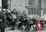 Standbild Ernährungszentren Deutschland, 1920, aus Sekunde 32 historischem Filmmaterial Videoclip 65675040644