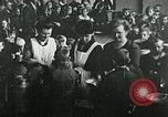 Standbild Ernährungszentren Deutschland, 1920, aus Sekunde 46 historischem Filmmaterial Videoclip 65675040644