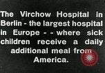 Standbild Virchow-klinikum Berlin Deutschland, 1920, aus Sekunde 7 historischem Filmmaterial Videoclip 65675040645