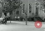 Standbild Nahrungsmittelhilfe für Deutschland nach dem 1 Weltkrieg Deutschland, 1920, aus Sekunde 41 historischem Filmmaterial Videoclip 65675040647