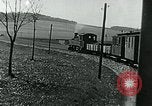 Standbild Nahrungsmittelhilfe für Deutschland nach dem 1 Weltkrieg Deutschland, 1920, aus Sekunde 61 historischem Filmmaterial Videoclip 65675040647