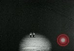 Standbild Fütterung Kinder in Dresden Deutschland Deutschland, 1920, aus Sekunde 15 historischem Filmmaterial Videoclip 65675040648