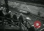 Standbild Streiks Paris Frankreich, 1947, aus Sekunde 30 historischem Filmmaterial Videoclip 65675040649