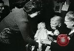 Standbild Opoe Herfst Holland Niederlande, 1947, aus Sekunde 20 historischem Filmmaterial Videoclip 65675040654