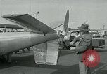 Standbild Moulton Taylor Schwebebahn aerobile Longview Washington USA, 1951, aus Sekunde 46 historischem Filmmaterial Videoclip 65675040659
