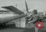 Standbild Moulton Taylor Schwebebahn aerobile Longview Washington USA, 1951, aus Sekunde 48 historischem Filmmaterial Videoclip 65675040659