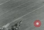 Standbild Fußballspiel United States USA, 1951, aus Sekunde 9 historischem Filmmaterial Videoclip 65675040661