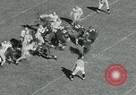 Standbild Fußballspiel United States USA, 1951, aus Sekunde 19 historischem Filmmaterial Videoclip 65675040661